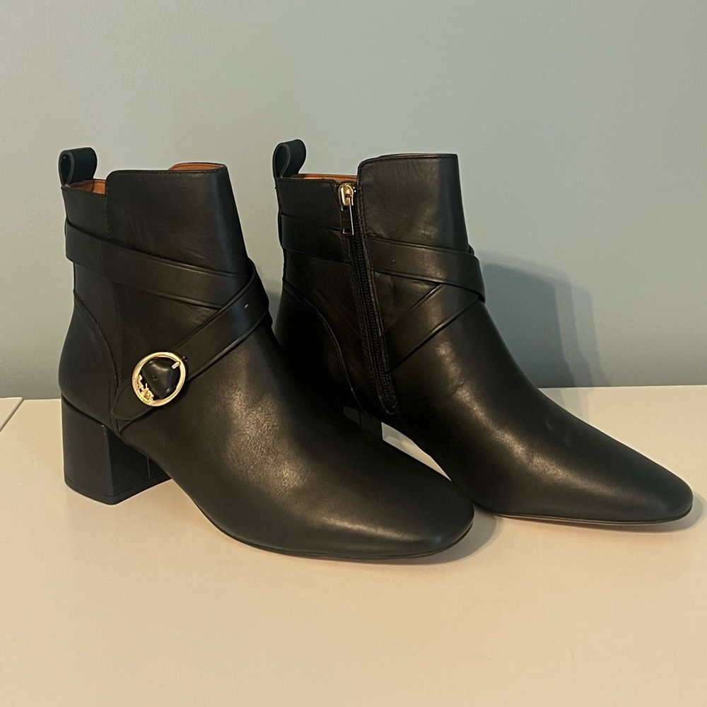 Coach Nadia ankle boots- black leather size 9B